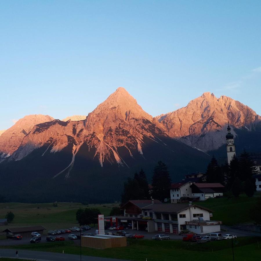 Tirolerhof Hotel Lermoos Luaran gambar